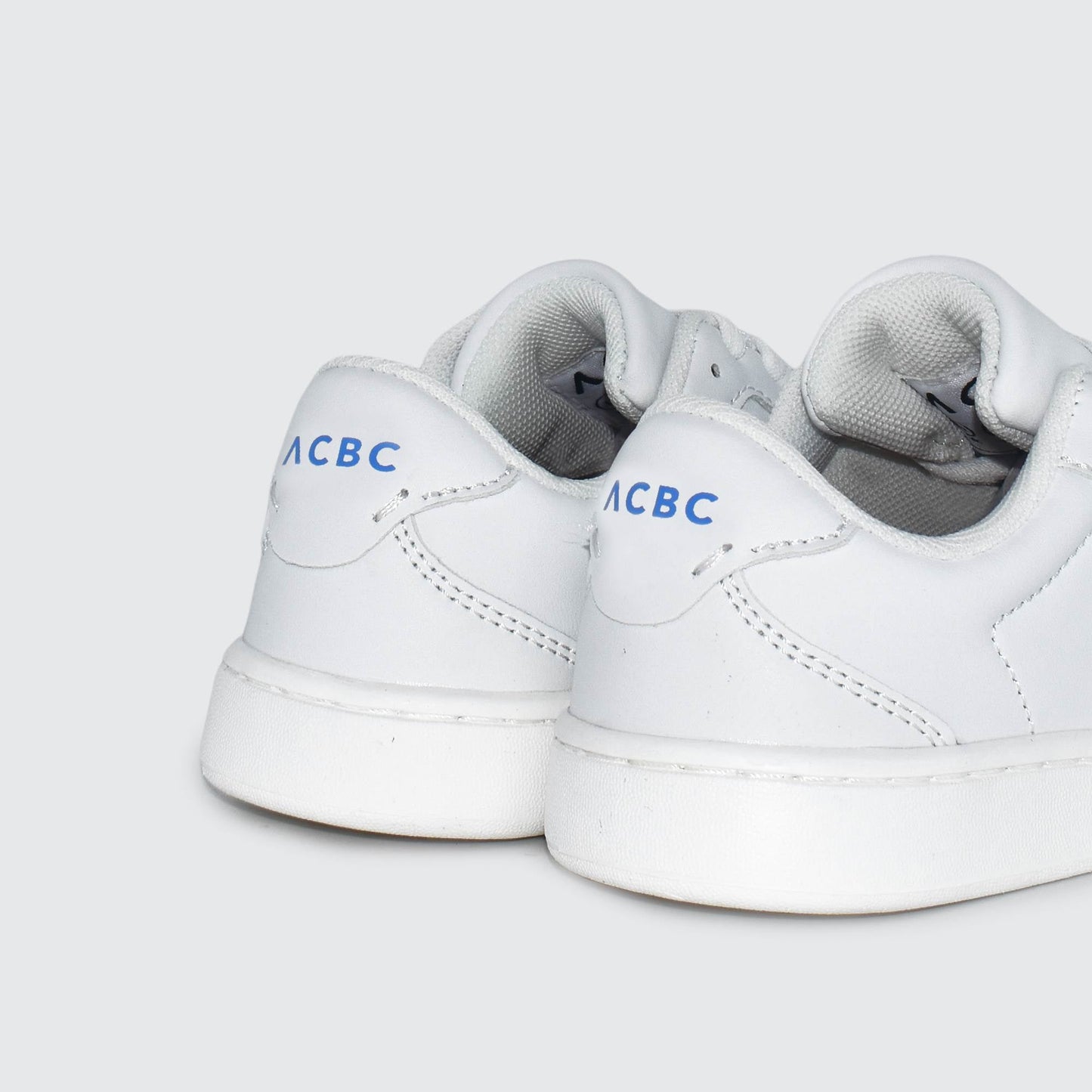 
                  
                    New - Evergreen Junior White Blue Shoes
                  
                