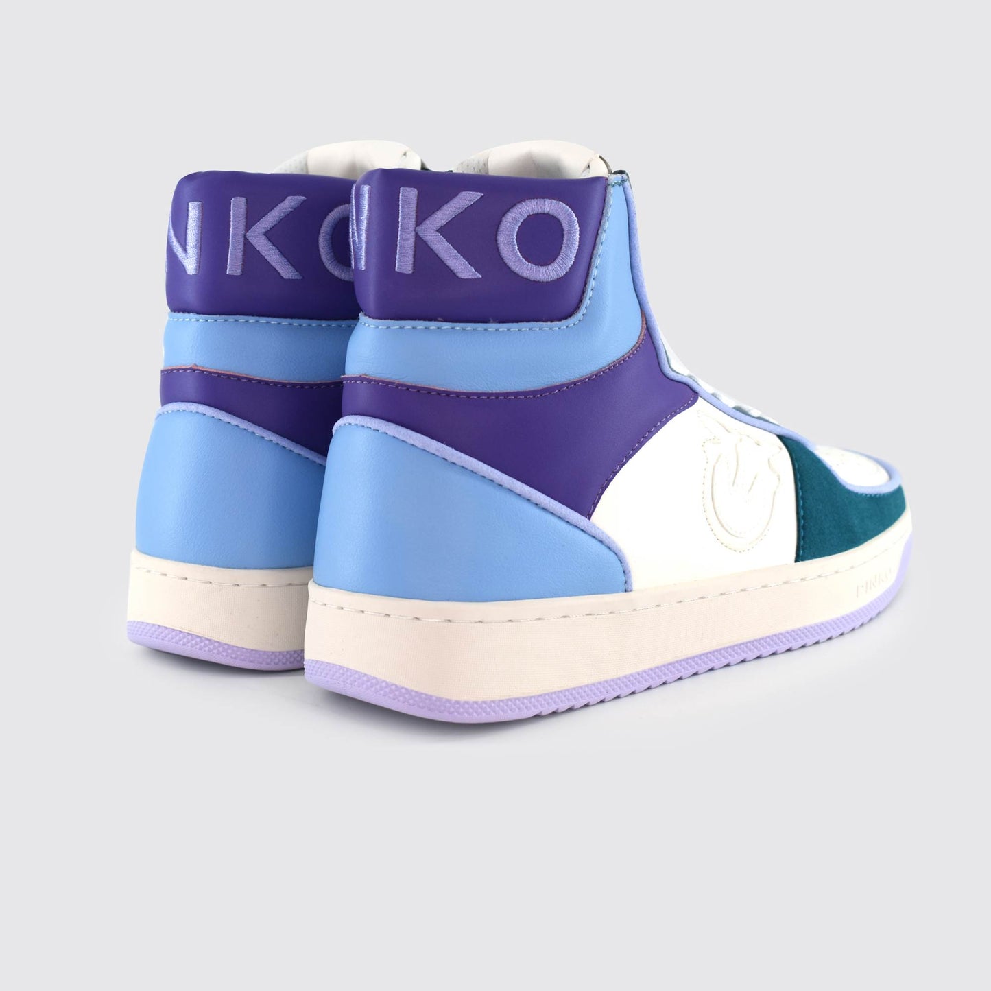 
                  
                    HIGH-TOP Basketball Sneakers Multicolor White, Green and Purple
                  
                