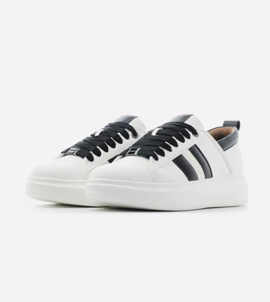 
                  
                    New - Eco Wembley Man White Black Shoes
                  
                