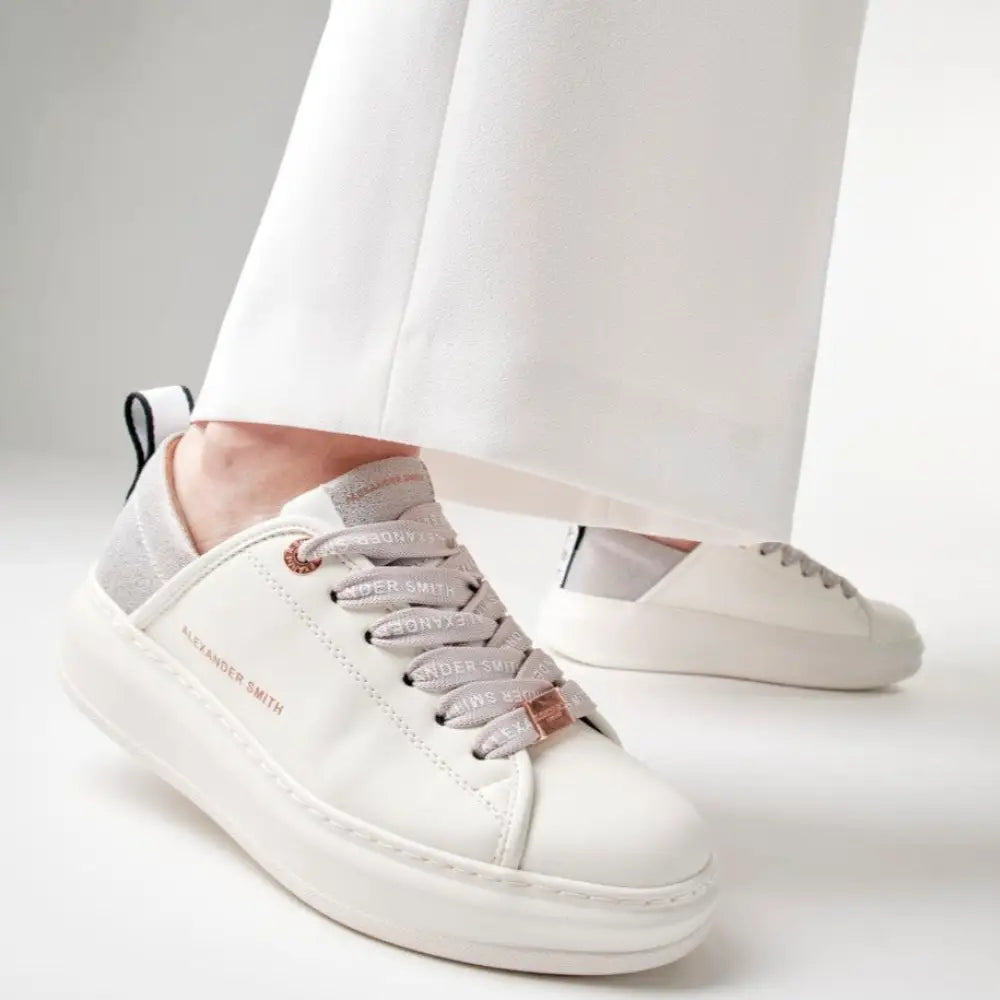 Eco Wembley Woman White & Grey Shoes