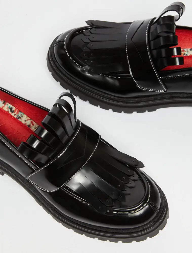 
                  
                    Maxi-Fringed Loafers - Black Shoes
                  
                